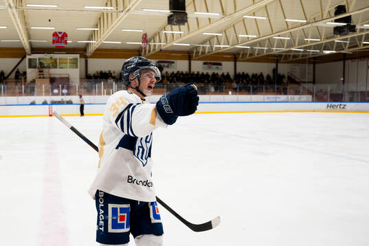 Sundsvalls Martin Arpe jublar