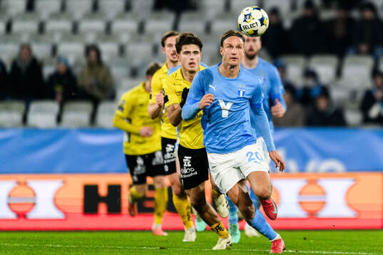 Malmö FFs Erik Botheim och Elfsborgs Jens Jakob Dyhr Thomasen