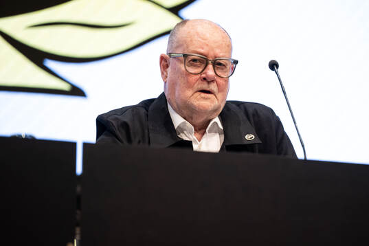 Mötesordförande Pelle Höög