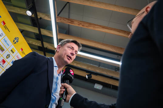 Jon Dahl Tomasson, Head coach of the Swedish men's national football team