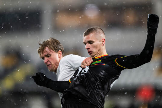 Utsiktens Sebastian Lagerlund och GAIS Lucas Hedlund