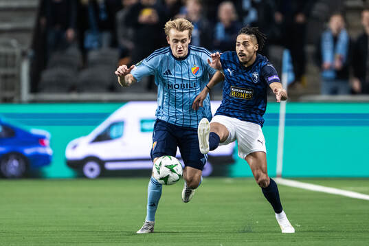 Oskar Fallenius of Djurgården and Joao Correia of Pafos