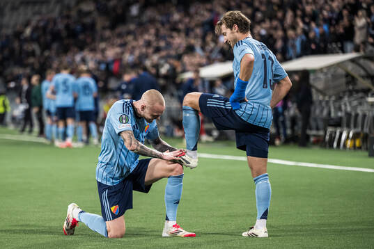 Adam Ståhl and Daniel Stensson of Djurgården celebrate efter 2-0