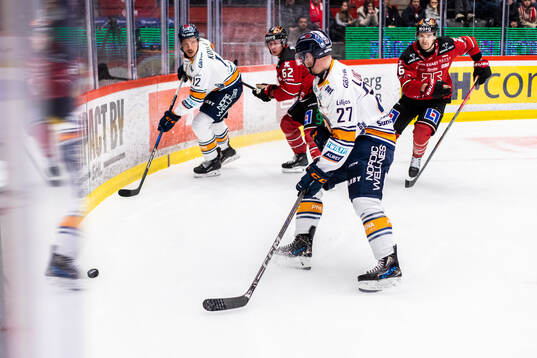 Växjös Otto Koivula och Örebros Robert Leino