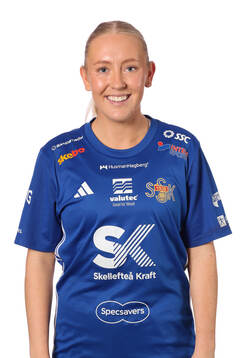 Sunnanås Emma Burman poserar för ett porträtt den 13 mars 2025 i Skellefteå.