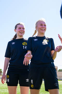 Elin Flakberg och Linn Sångberg