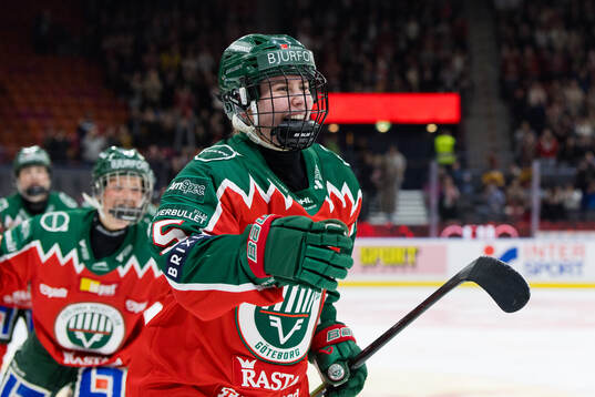 Frölundas Nathalie Lidman jublar