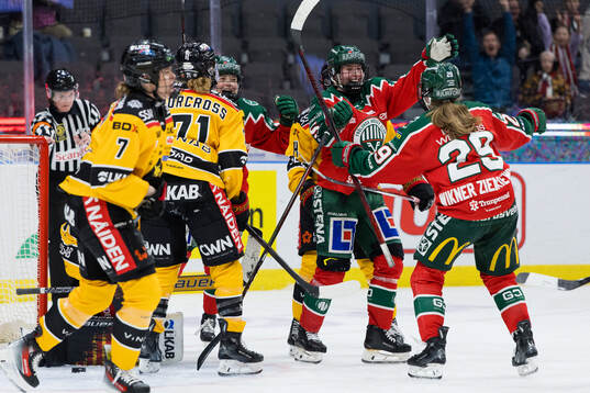 Frölundas Nathalie Lidman jublar