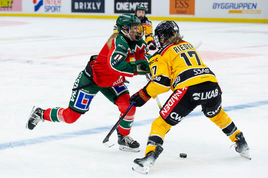 Frölundas Ella Hellman och Luleås Erica Rieder