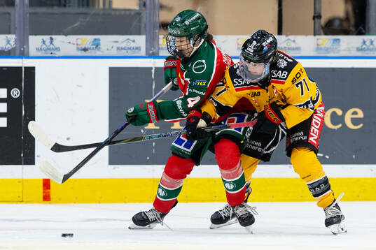 Frölundas Ebba Westerlind och Luleås Savannah Norcross