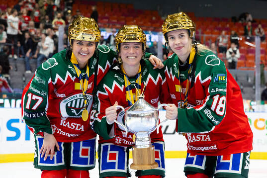 Frölundas Sofie Lundin, Sydney Brodt och Elisa Holopainen