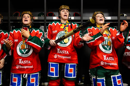 Frölundas Nellie Svensson, Hanna Olsson och Ella Hellman