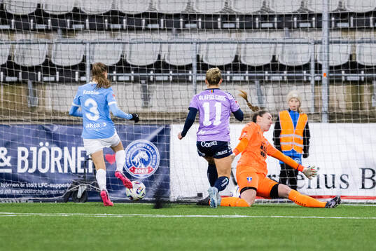 Linköpings Maria Olafsdottir Gros gör 1-0 bakom Malmö