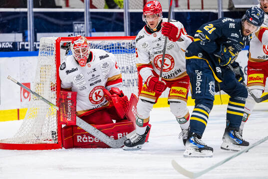 Kalmars målvakt Jacob Crespin, Kalmars Carl-Johan Lerby