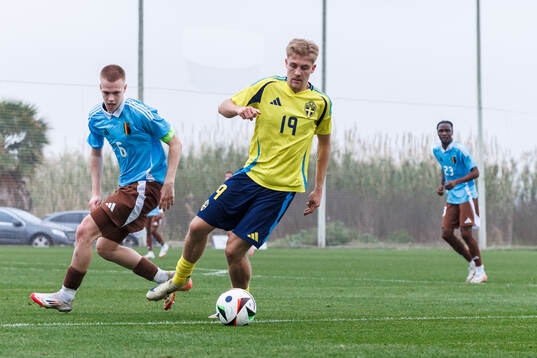 Arthur Vermeeren of Belgium and Elias Pihlström of Sweden 