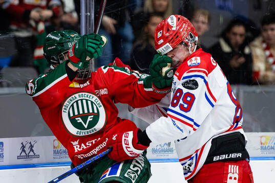 Frölundas Ivar Stenberg och Timrås Oliver Kapanen