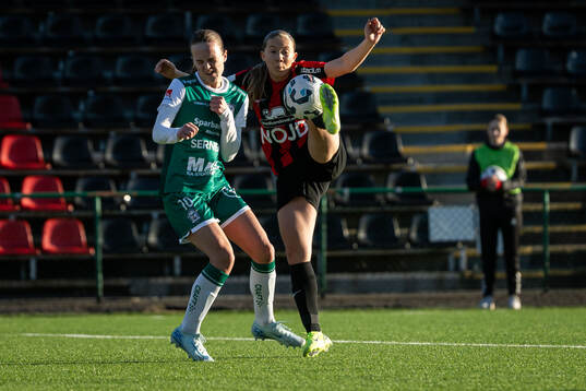 Alingsås Alma Öberg och Brommapojkarnas Paula Broddner