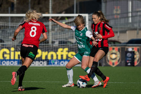Brommapojkarnas Johanna Svedberg och Joanna Aalstad