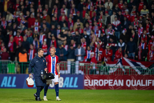 Manual therapist Thomas Ødegaard and Leo Østigård of