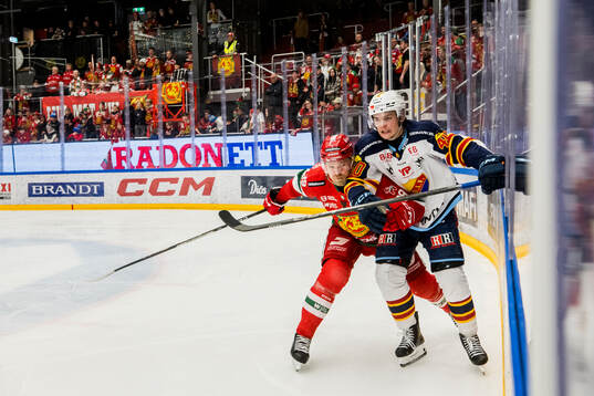 Moras Johan Persson och Djurgårdens Arvid Costmar