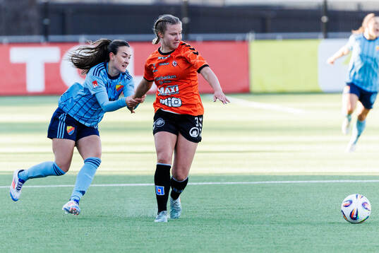 Djurgårdens Lucia Duras och Kristianstads Mathilde Janzen
