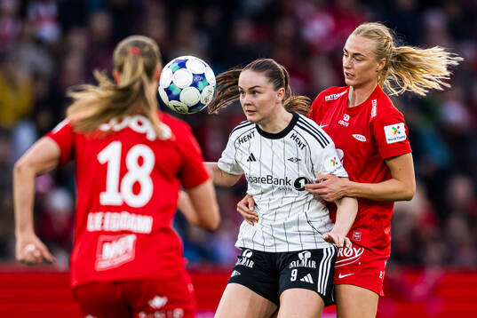 Eivor Ulvund of Rosenborg and Mia Authen of Brann