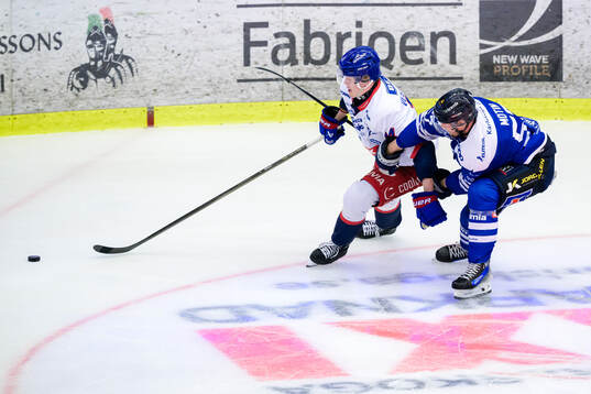 Oskarshamns Lukas Vesterlund och Karlskogas Johan Motin