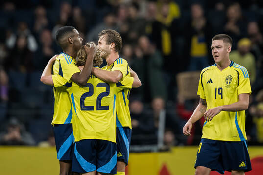 Alexander Isak, Sebastian Nanasi, and Benjamin Nygren of Sweden celebrating the 4-0 goal