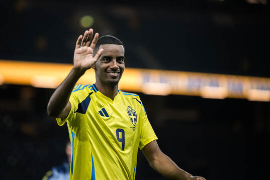 Alexander Isak of Sweden celebrates