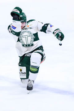 Tingsryds Oliver Bohm jublar