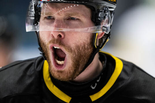 AIKs Lukas Zetterberg jublar