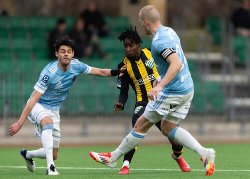 Hammarby TFFs Odera Samuel Onuchukwu Adindu utmanar Gefles
