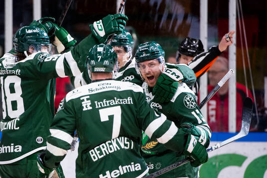 Färjestads Joel Kellman jublar