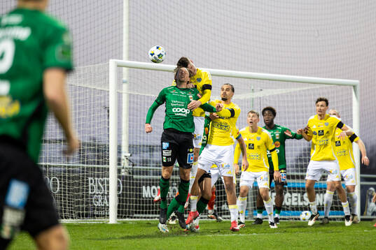 Varbergs Joakim Lindner och Falkenbergs Alexander Salo