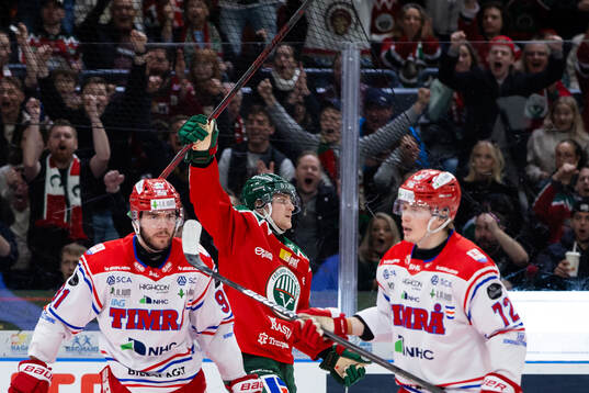 Frölundas Jacob Peterson jublar