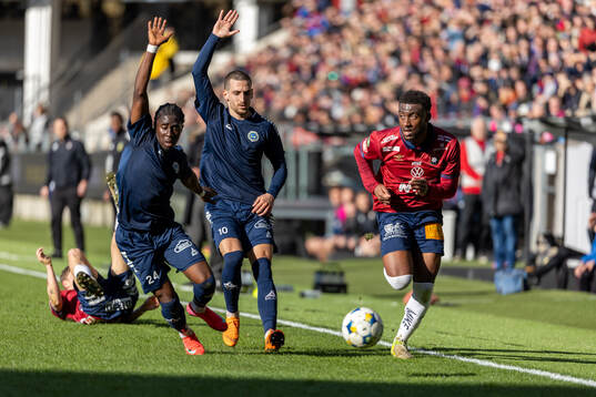 Utsiktens Abundance Salaou, Arian Kabashi och Örgrytes