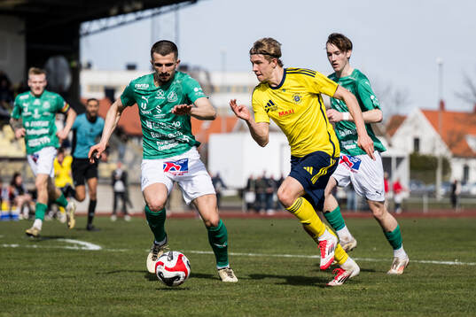 Hässleholms Adi Terzic och Ängelholms Tim Amilon Persson