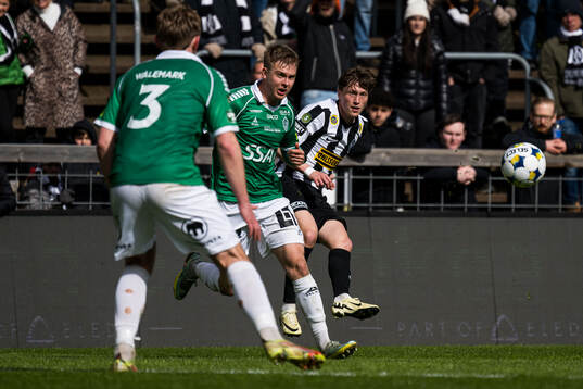 Brages Malte Persson och Landskronas Kevin Jensen