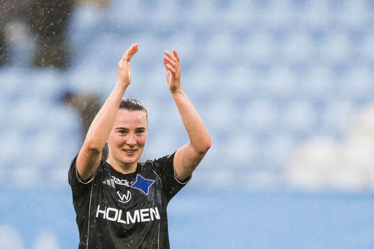 IFK Norrköpings Elsa Burvall jublar