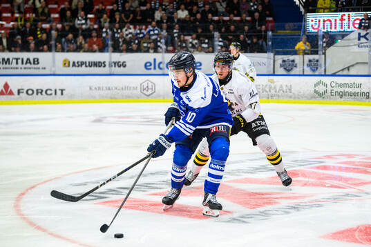 Karlskogas Alexander Ljungkrantz och AIKs Alfred Barklund