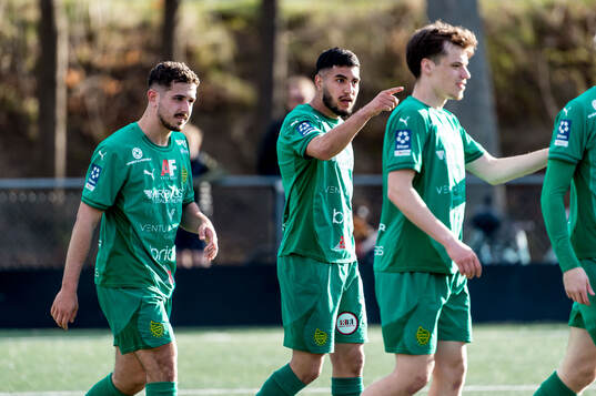 BK Olympics Amir Ayari jublar efter 2-1