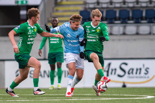Gefles Måns Berggren och Team TGs Elvis Hansson