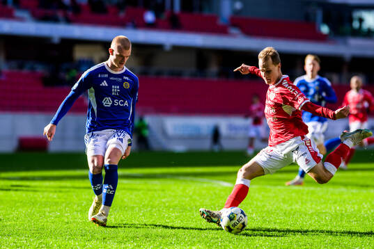 GIF Sundsvalls Lucas Forsberg och Kalmars Saku Ylätupa