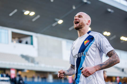 Djurgårdens Adam Ståhl jublar