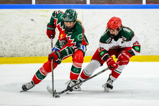 Frölundas Ella Hellman och Modos Lova Karlström