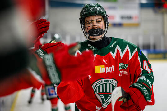 Frölundas Ebba Westerlind jublar