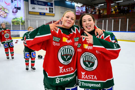 Frölundas Ella Hellman och Ebba Westerlind