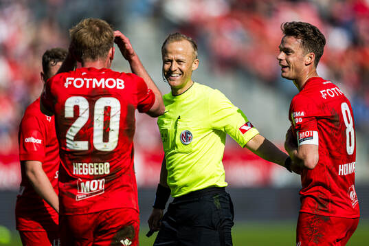 Ola Hobber Nilsen, referee