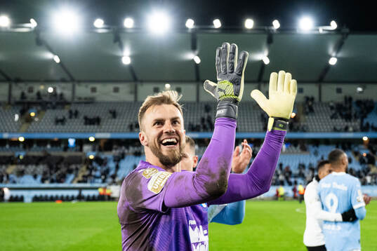 Malmö FFs målvakt Ricardo Schuck Friedrich jublar