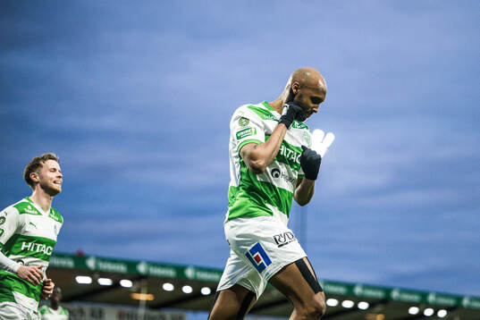 Västerås Jabir Abdihakim Ali jublar efter 1-1